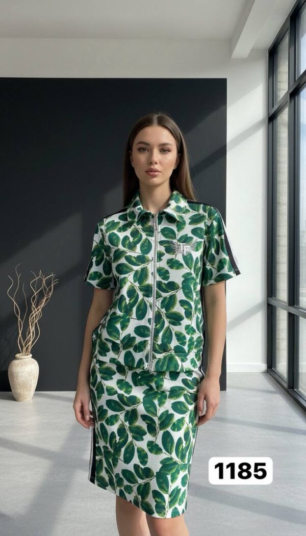 Women's Botanical Print Zip-Up Two-Piece Set