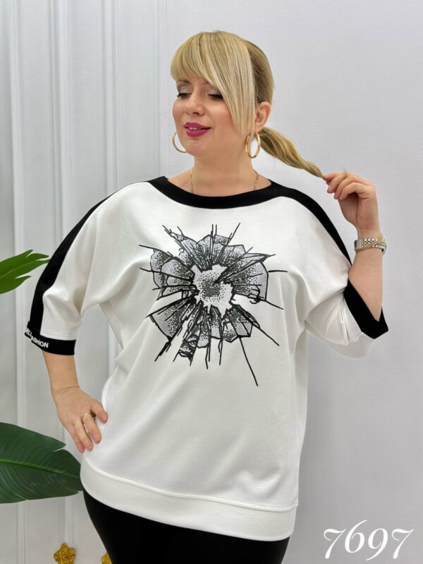 Women's Graphic Print Batwing Sleeve Blouse