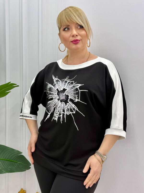 Women's Graphic Print Batwing Sleeve Blouse