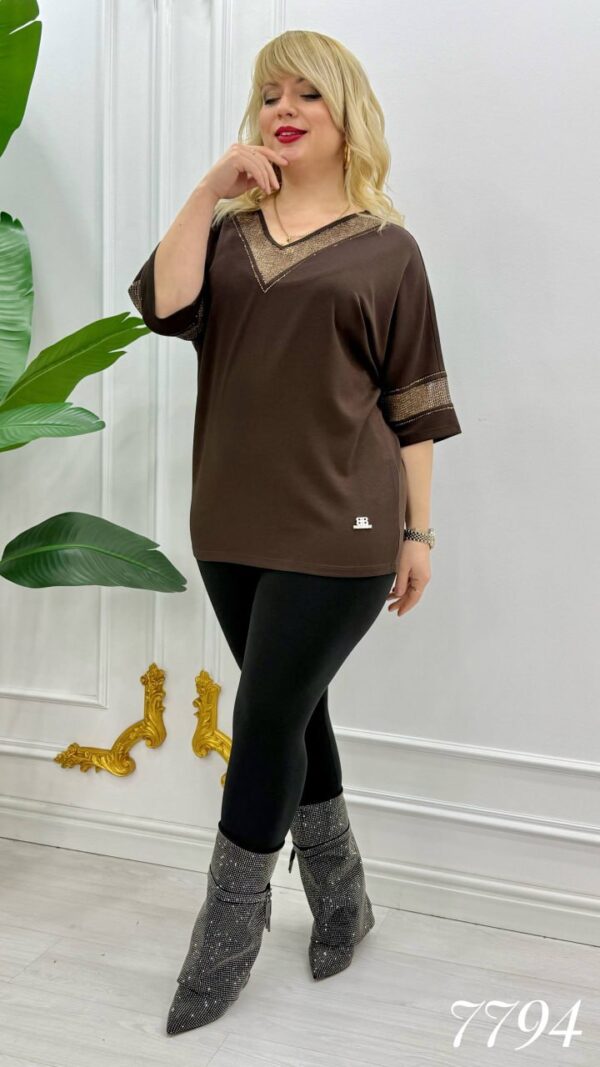 Elegant V-Neck Blouse with Metallic Mesh Detail