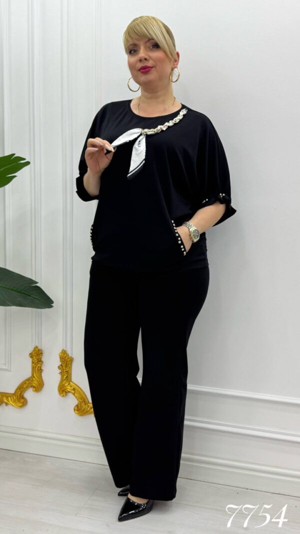 Elegant Red Chain Detail Women's Blouse