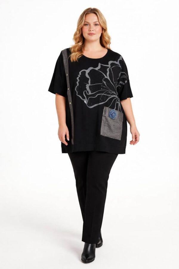 Artistic Floral Print Black Relaxed Fit Blouse