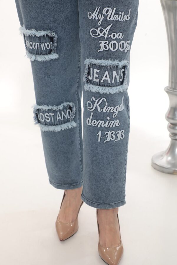 file_1270.jpg Wholesale Embroidered Graphic Patch Distressed Jeans