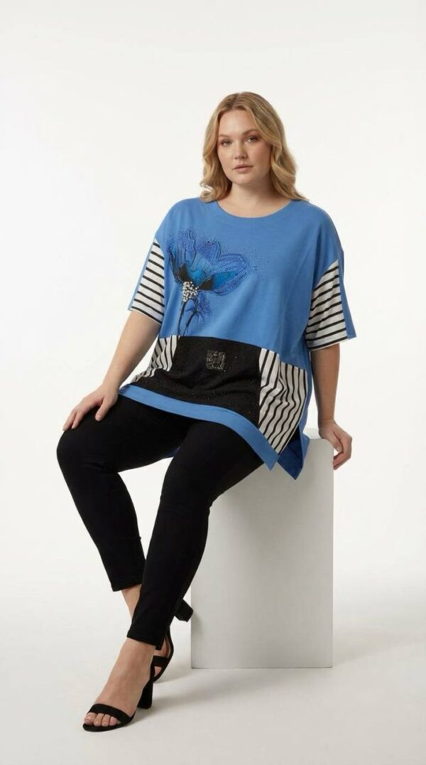 Red Floral Striped Color-Block Women's Oversized Blouse