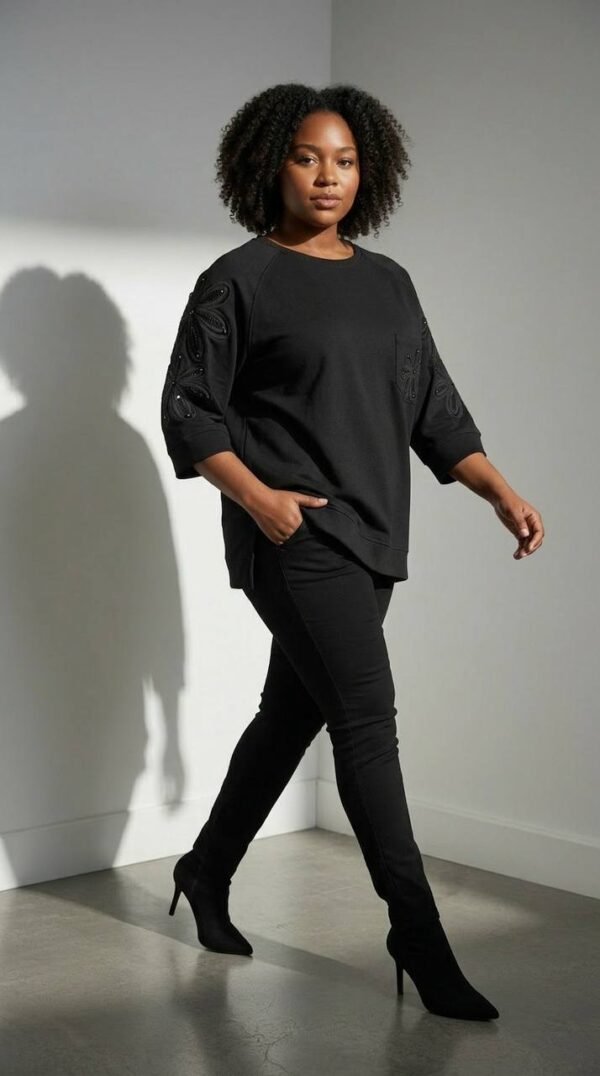 file_3294.jpg Embellished Floral Appliqué Knit Top