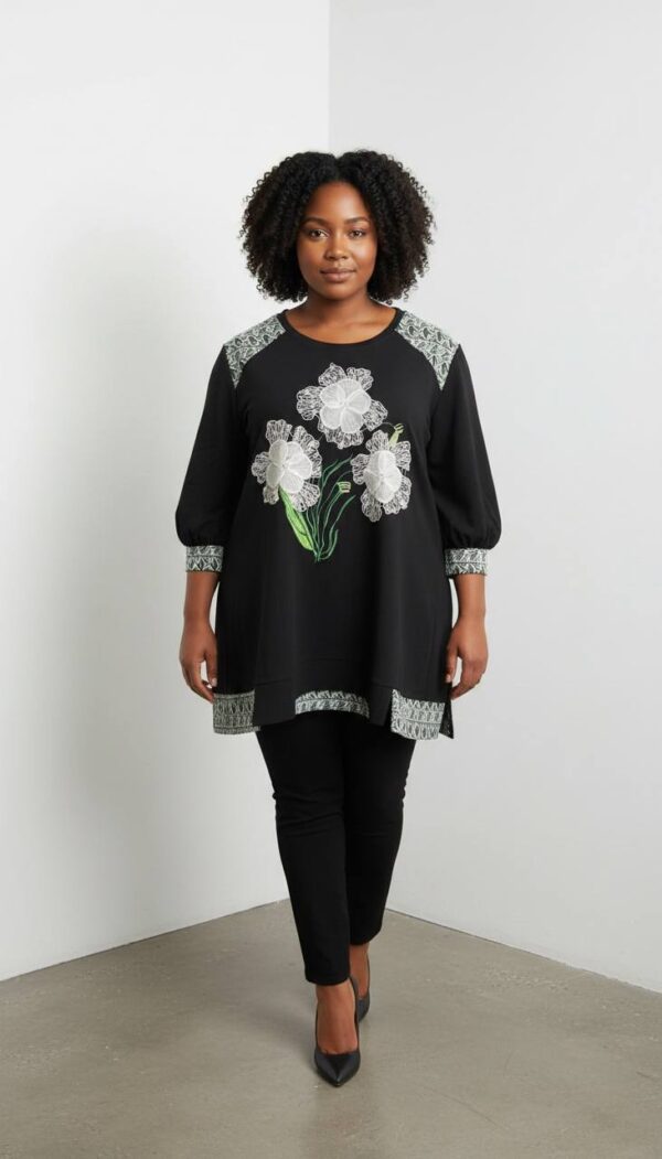 Embellished Floral Appliqué Tunic Blouse