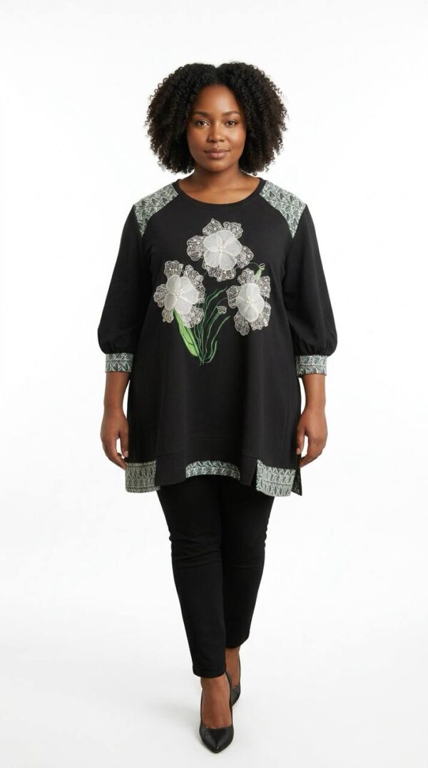 Embellished Floral Appliqué Tunic Blouse