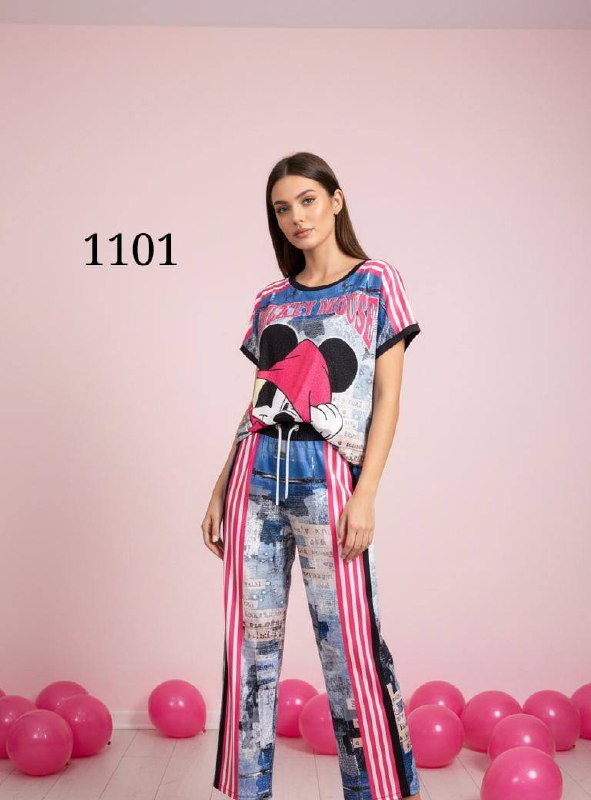 Women's Mickey Mouse Graphic Two-Piece Lounge Set