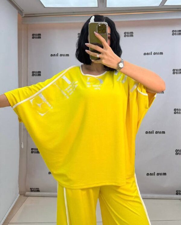 Vogue Detail Top and Bottom Two-Pieces Set