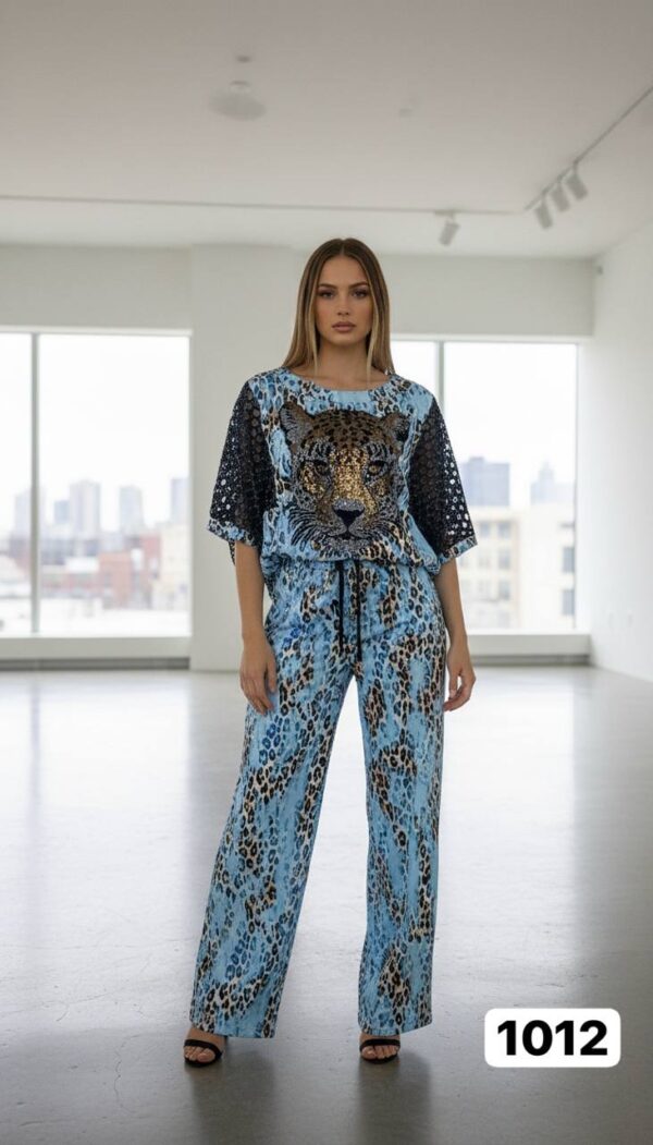 file_1292-1.jpg Women's Leopard Print Two-Piece Set with Embellishments