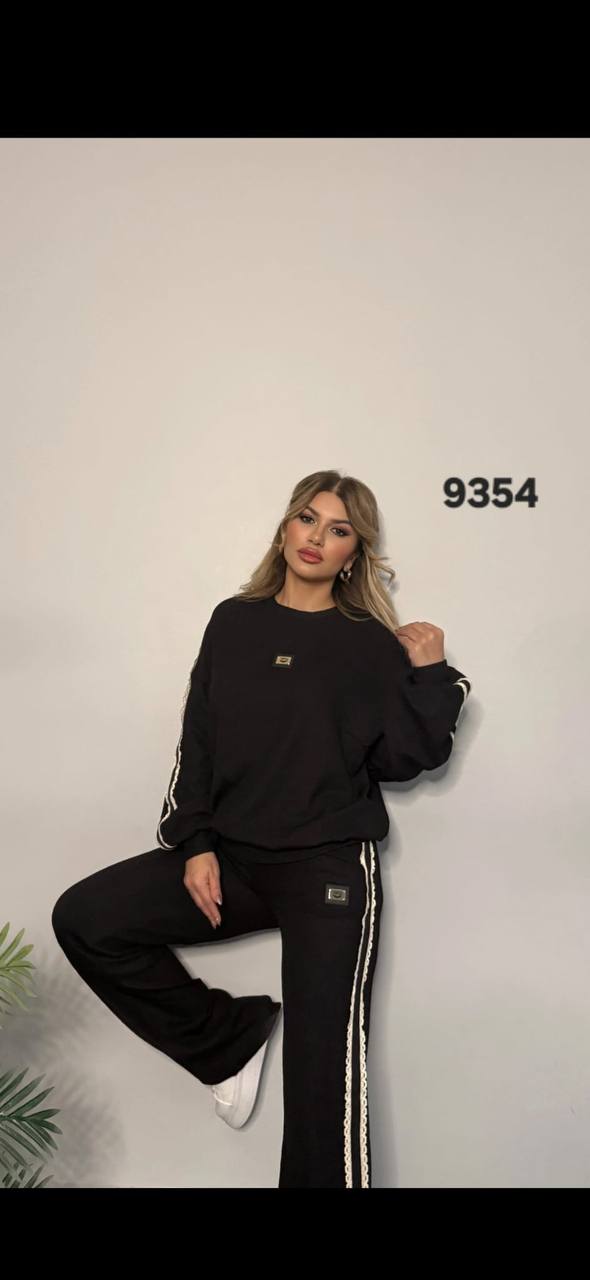 file_1311.jpg Women's Ribbed Knit Two-Piece Lounge Set