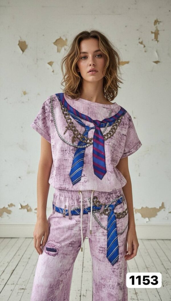 file_1333.jpg Women's Acid Wash Graphic Print Two-Piece Set