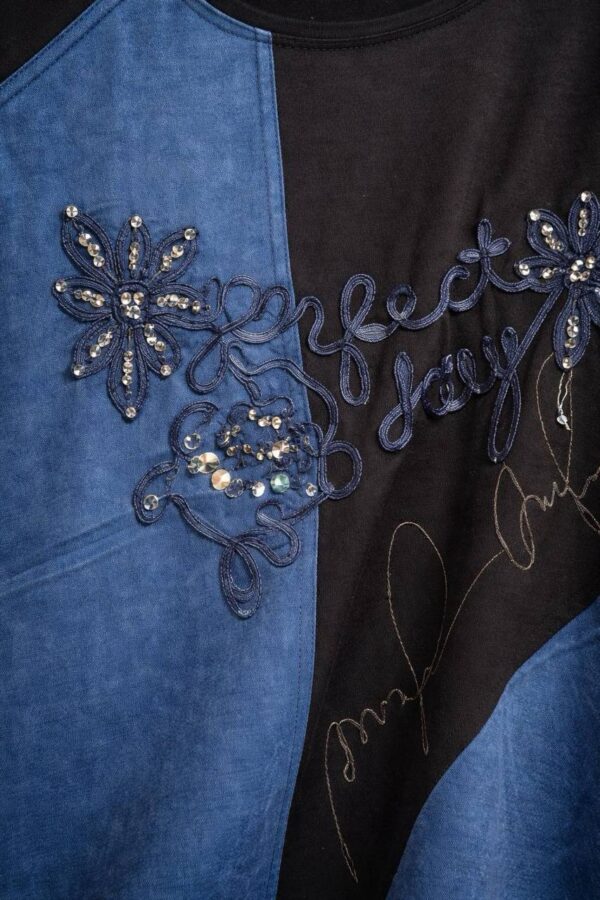 file_1348.jpg Elegant Two-Tone Graphic Embellished Women's Blouse