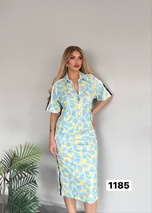 file_1573.jpg Floral Print Zip-Up Two-Piece Set