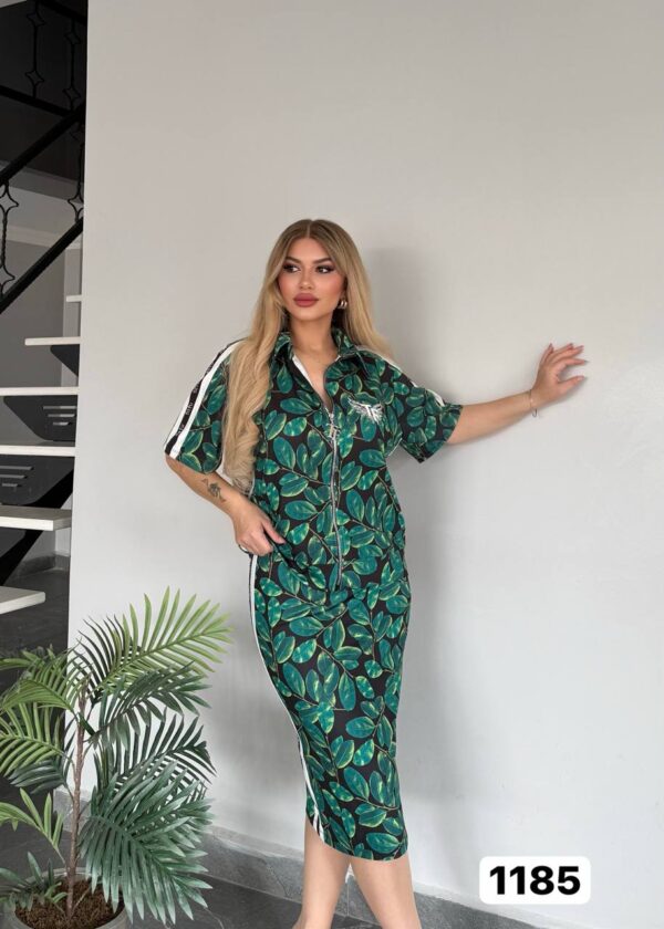 file_1575.jpg Floral Print Zip-Up Two-Piece Set