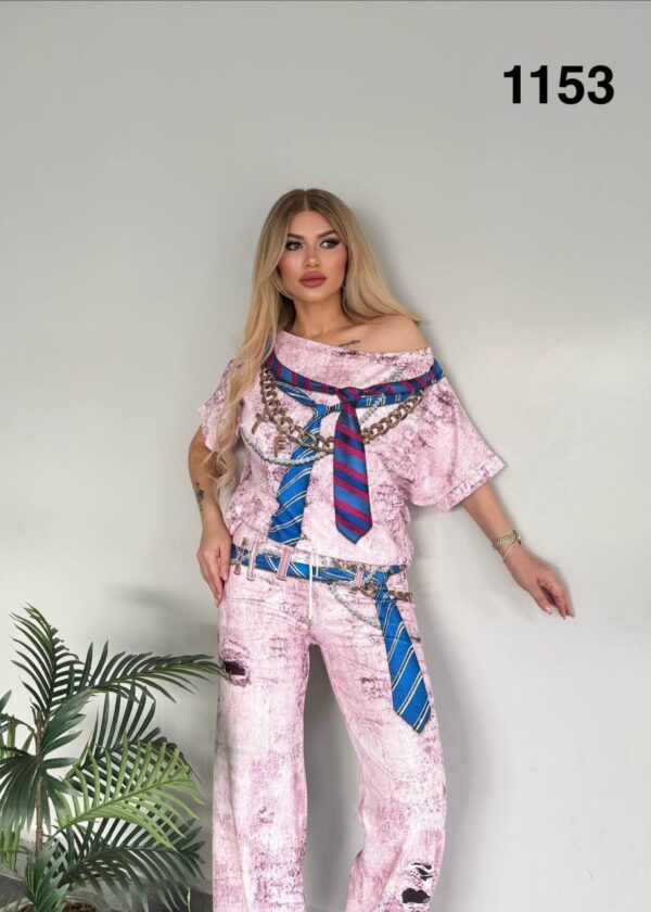 file_1599.jpg Women's Acid Wash Graphic Print Two-Piece Set