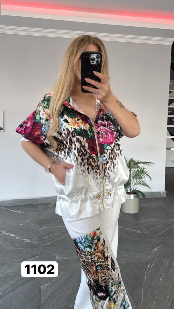 file_1693.jpg Vibrant Floral Leopard Print Two-Piece Coordinates