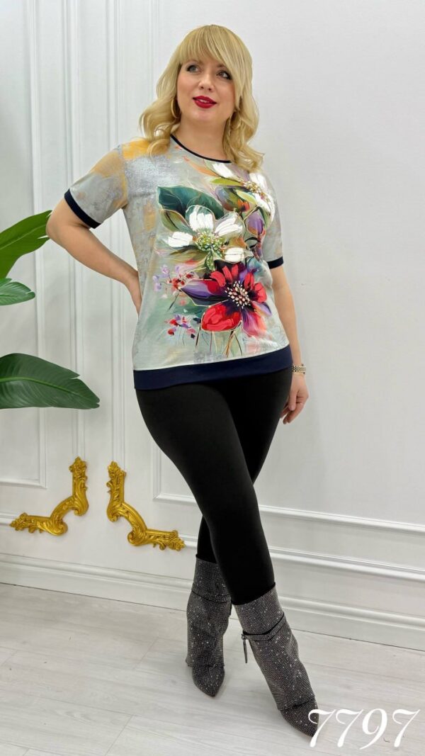 Floral Graphic Short Sleeve Blouse with Contrast Trim