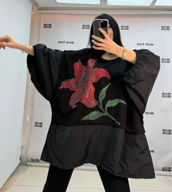 file_1808.jpg Elegant Oversized Red Blouse with Floral Detail