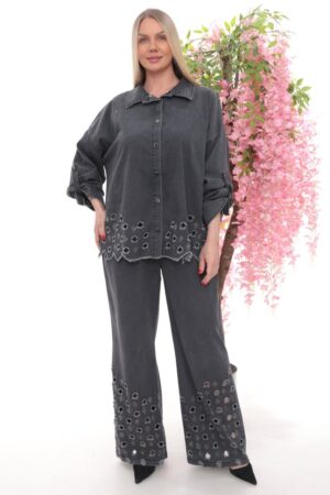 Embellished Cutwork Tunic and Pant Set