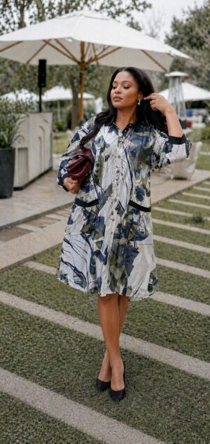 Wholesale Abstract Print Collared Shirtdress