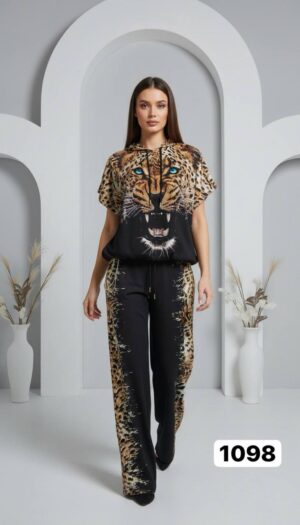 Wholesale Fierce Leopard Graphic Hooded Loungewear Set