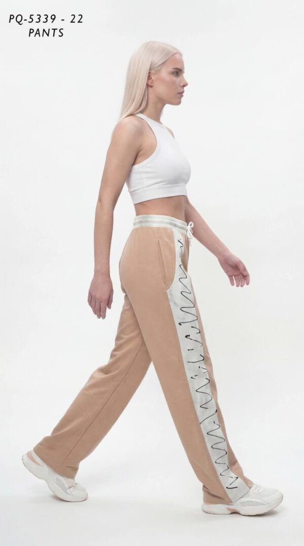 Avant-Garde Contrast Stitch Cardigan