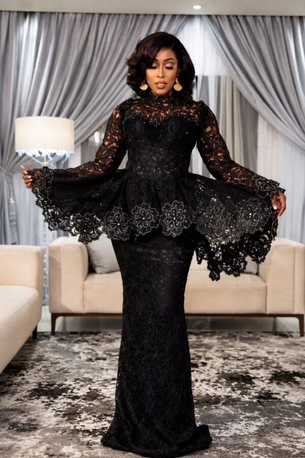 Premium Black Lace Evening Dress