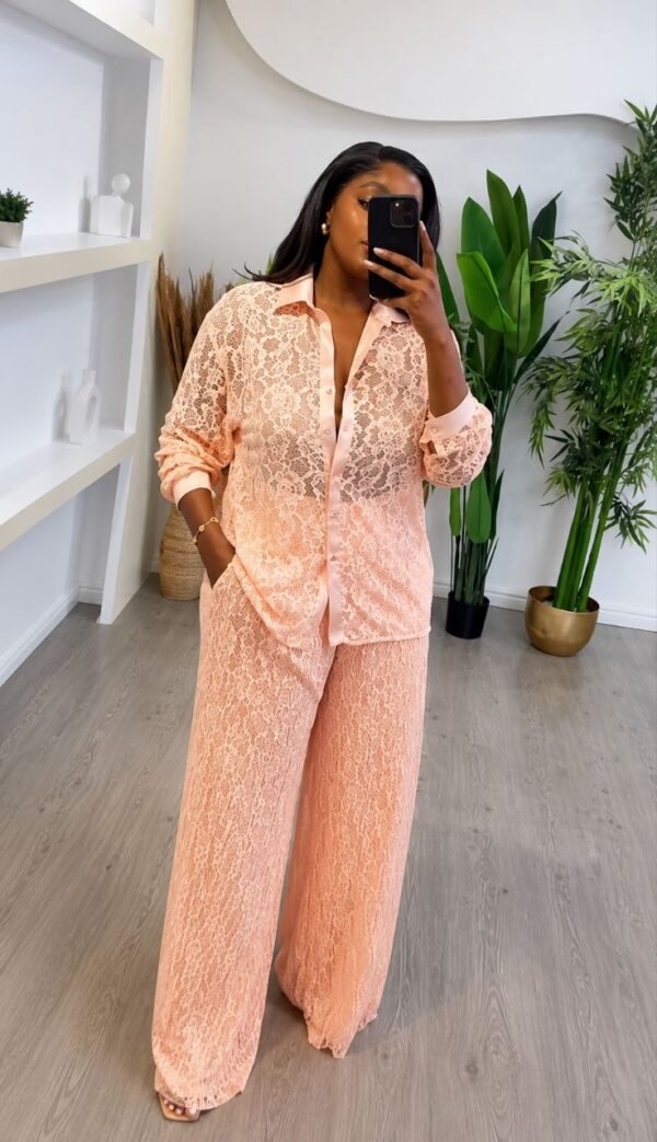 Premium Two-Piece Lace Set - Wholesale Fashion
