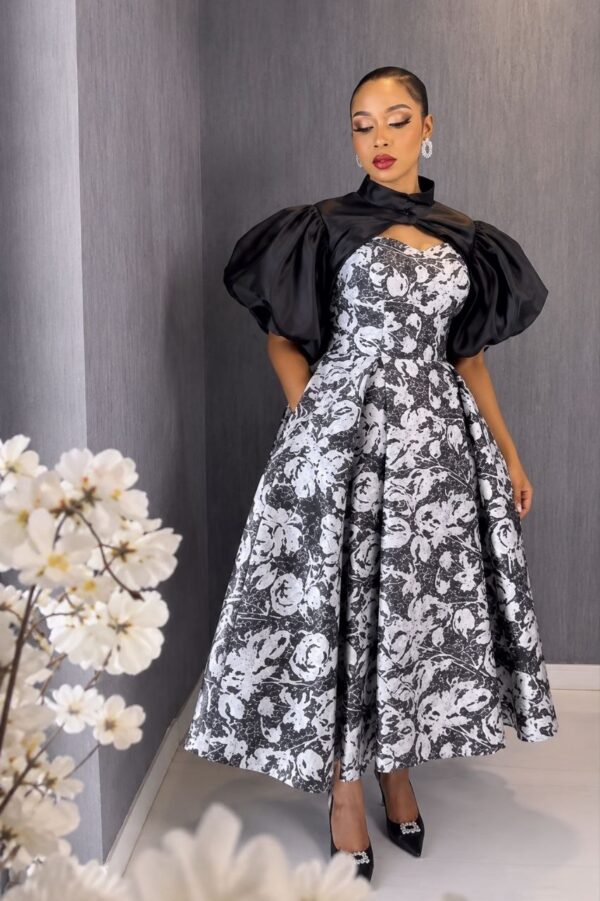 Premium Black & White Floral Dress - Wholesale Fashion