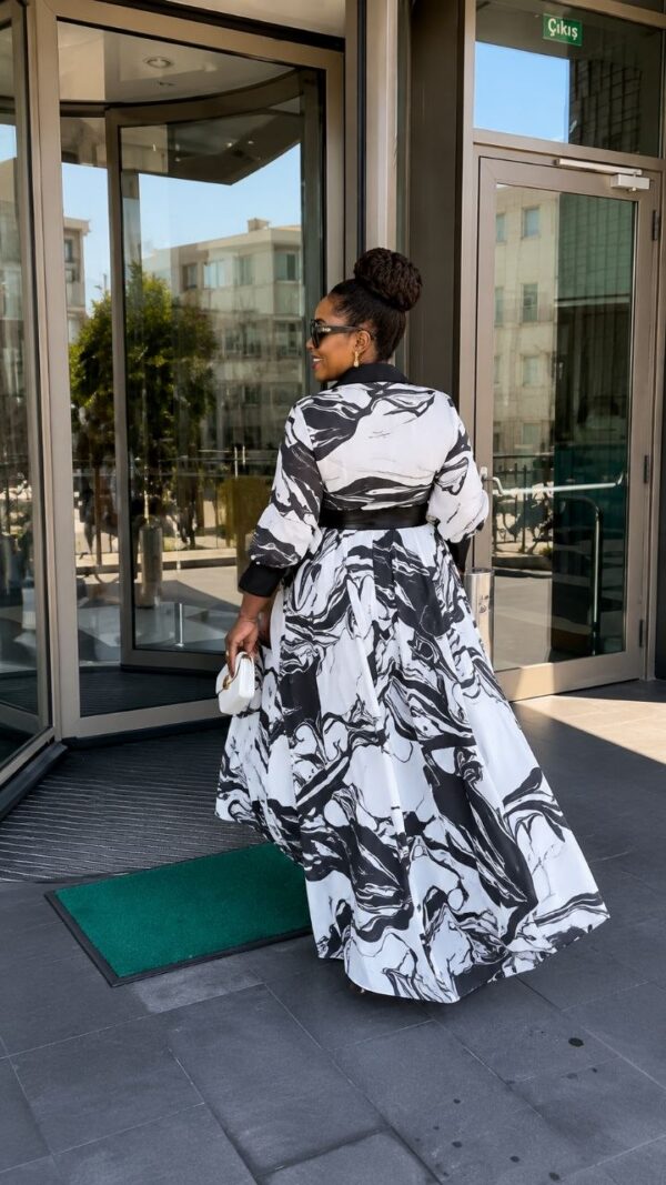 Black & White Abstract Print Dress - Wholesale