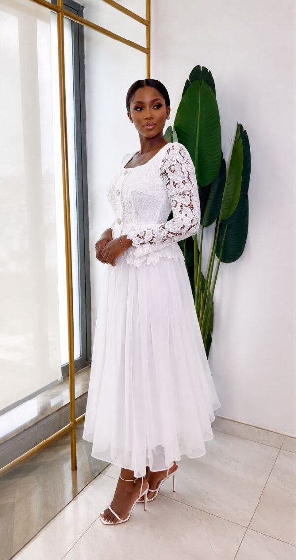 Premium White Lace Dress - Wholesale B2B