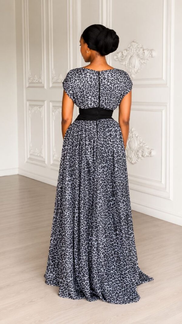 Leopard Elegance Maxi Dress - Premium Grey Pattern