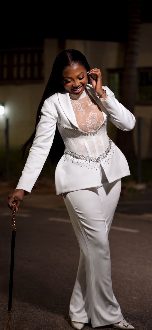 Premium White Three-Piece Blazer Set - Wholesale
