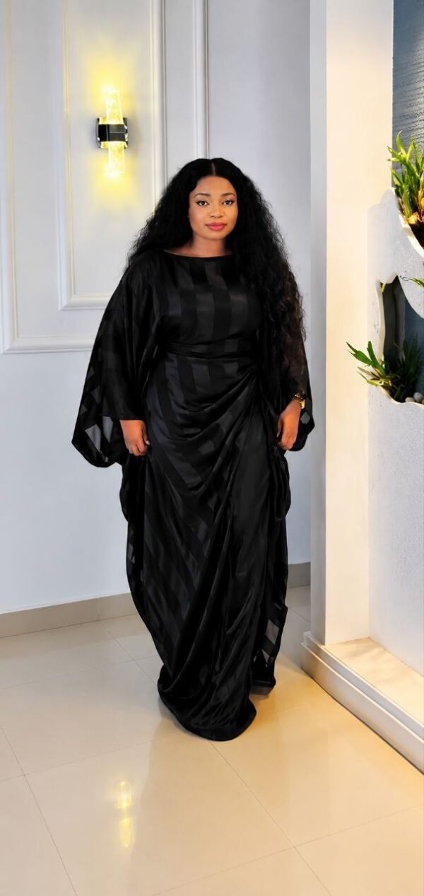Premium Two-Piece Black Abaya Set - Wholesale