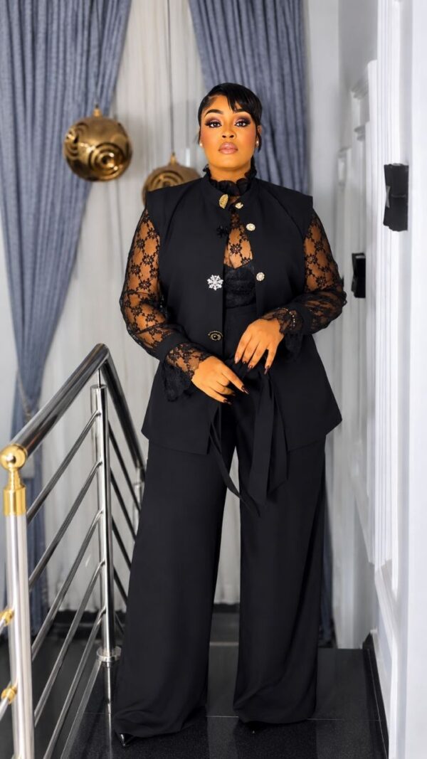 Premium Four-Piece Black Blazer Set - Wholesale B2B