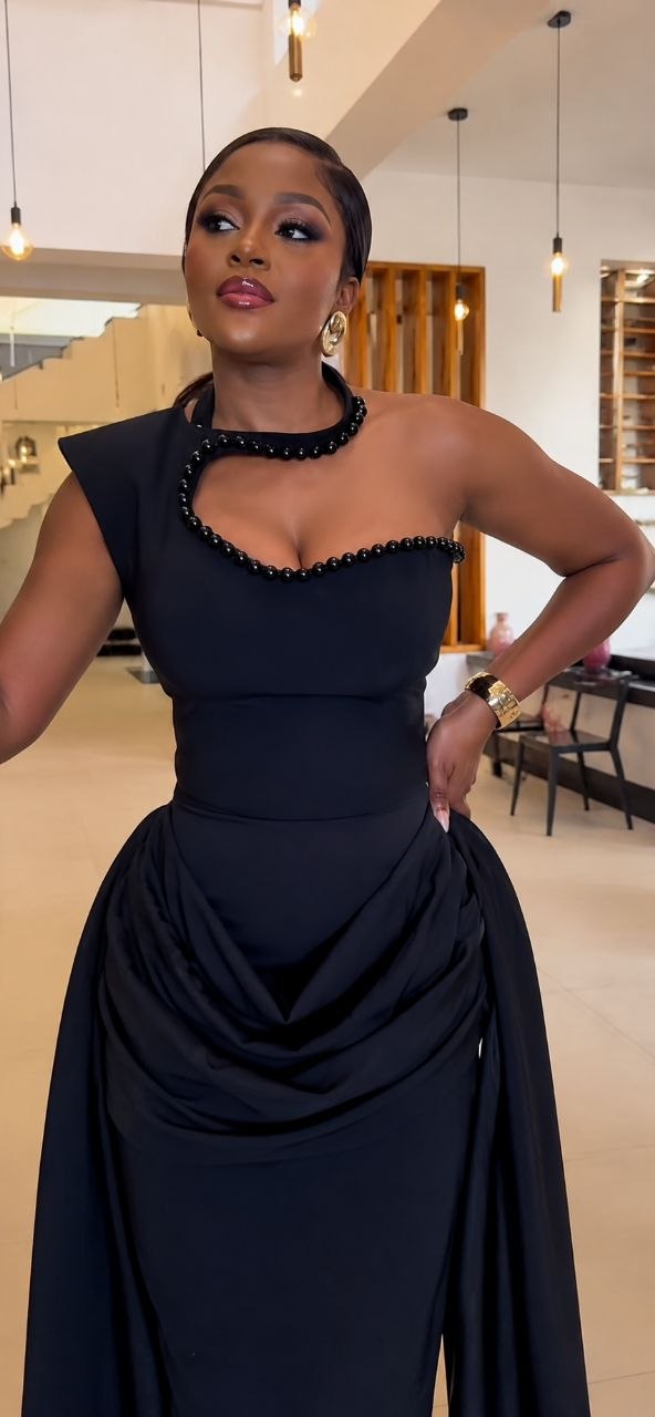 Premium Black Studded One-Shoulder Dress