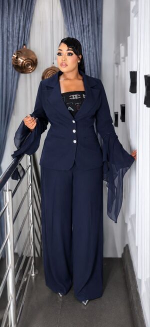 Navy Blue Two-Piece Blazer Suit Set
