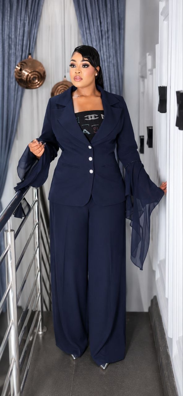 Navy Blue Two-Piece Blazer Suit Set