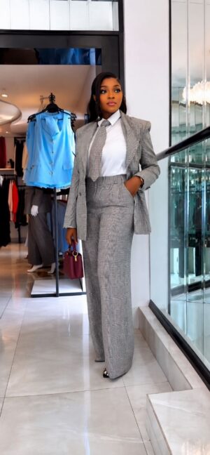 Premium Gray Four-Piece Blazer Suit Set